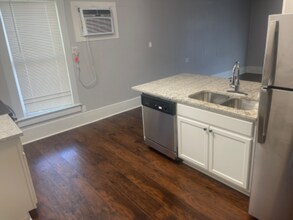 1103 E Moore Ave-Unit -B in Terrell, TX - Building Photo - Building Photo