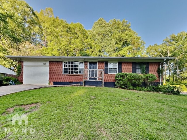 property at 4420 Falcon Ct