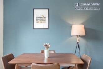 10 Downing St in New York, NY - Building Photo - Building Photo