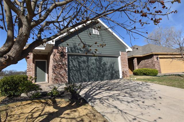 1110 Story Book Ln in Weatherford, TX - Building Photo - Building Photo