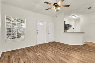 404 Blake Ln in Midlothian, TX - Building Photo - Building Photo
