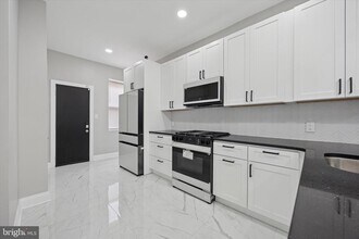 5239 Arch St in Philadelphia, PA - Building Photo - Building Photo