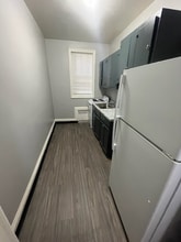 84 Forest St in Hartford, CT - Building Photo - Building Photo