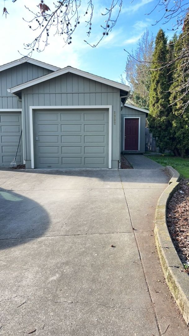 property at 2932-2934 Stacie Wy