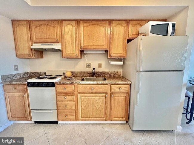 property at 330 42nd St S