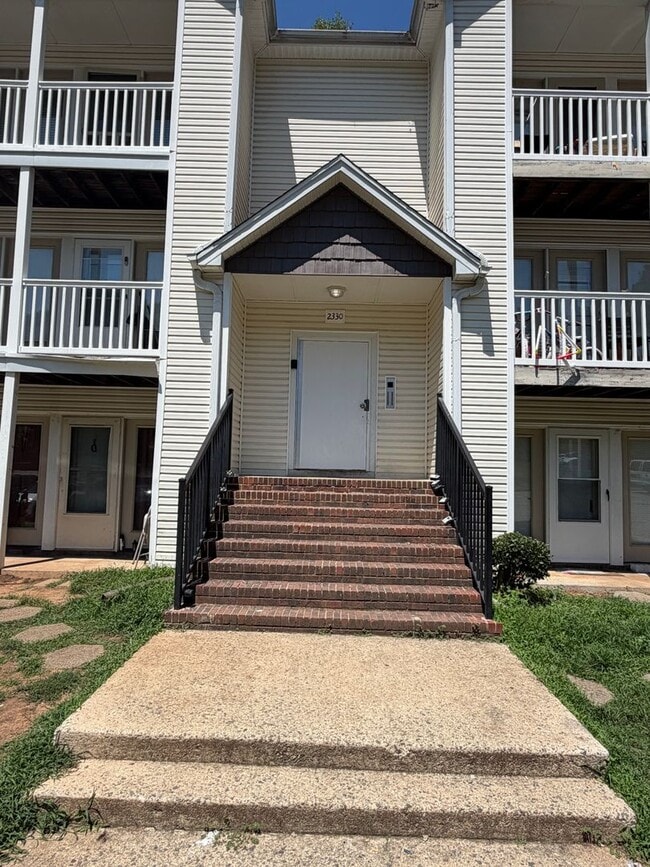 property at 2330 W Vandalia Rd