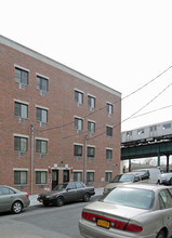 700 Bartholdi in Bronx, NY - Building Photo - Building Photo