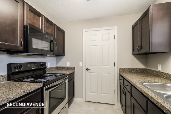 3253 SE 143rd Ln in Summerfield, FL - Building Photo - Building Photo
