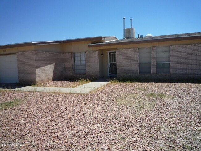 property at 11128 Wharf Cove Dr