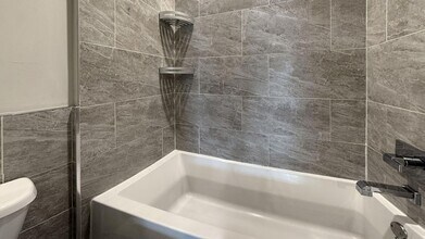 1415 N 8th St in Philadelphia, PA - Building Photo - Building Photo