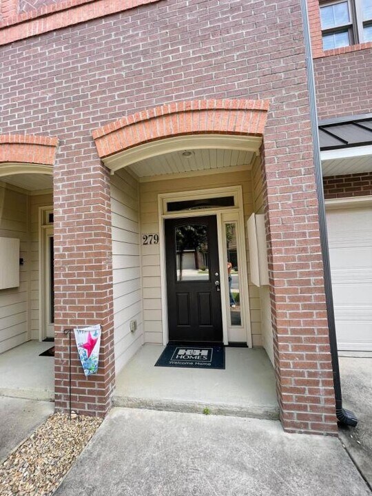 279 Hugh Shelton Loop in Fayetteville, NC - Building Photo