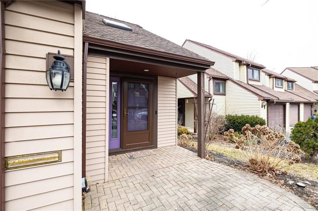 35 Menlo Pl in Rochester, NY - Building Photo