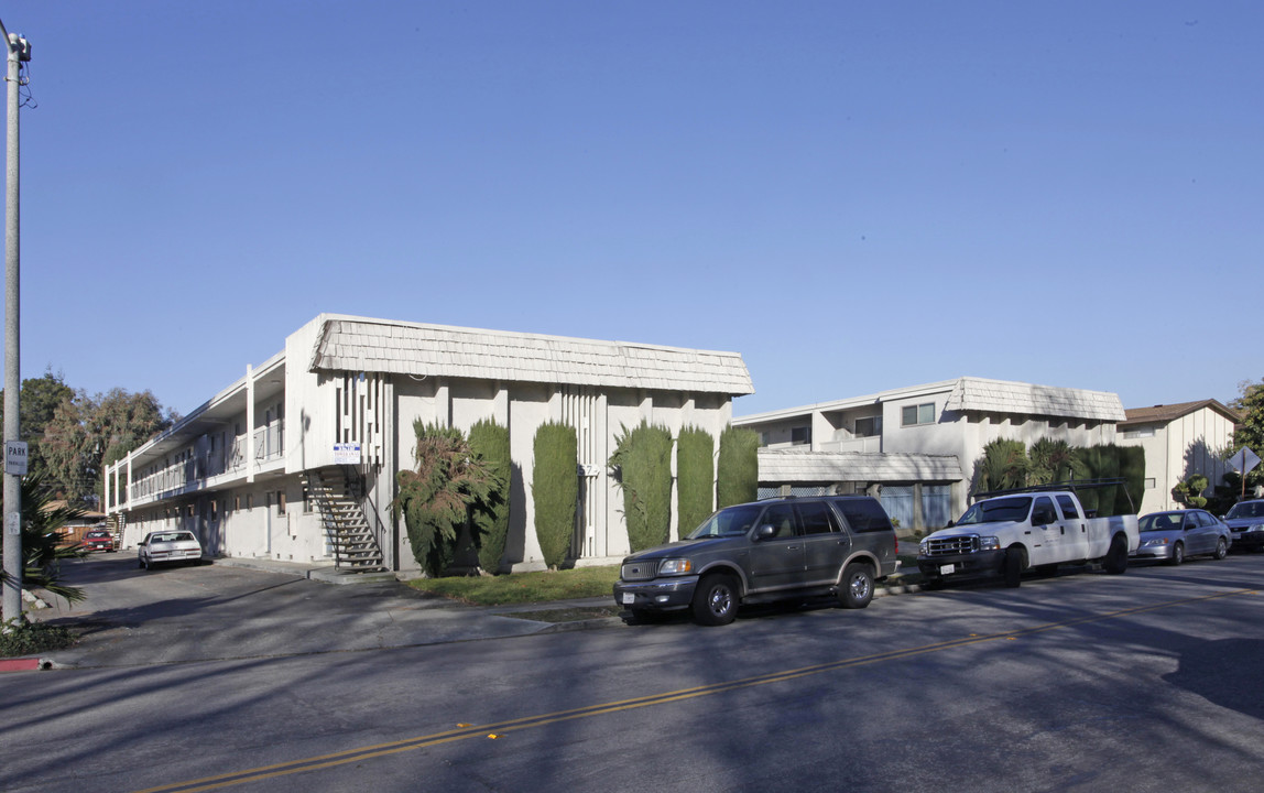 Manzanita Apartments in Sunnyvale, CA - Building Photo