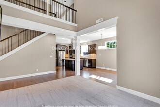 16983 NW Lynch Ln in Portland, OR - Building Photo - Building Photo