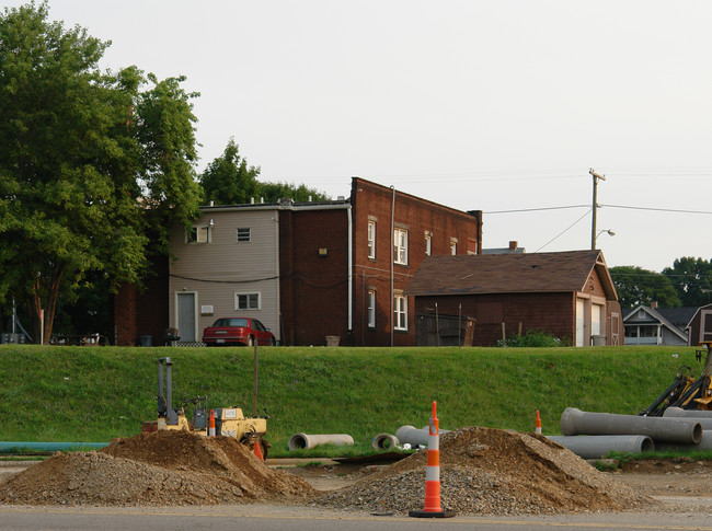 1002 2nd St NW in Canton, OH - Building Photo - Building Photo