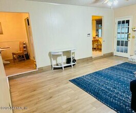 2046 Broad Oak Dr in Jacksonville, FL - Building Photo - Building Photo