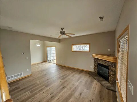 2101 Meadow Ct in Des Moines, IA - Building Photo - Building Photo