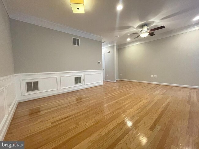 11451 Fogarty Ct in Fairfax, VA - Building Photo - Building Photo