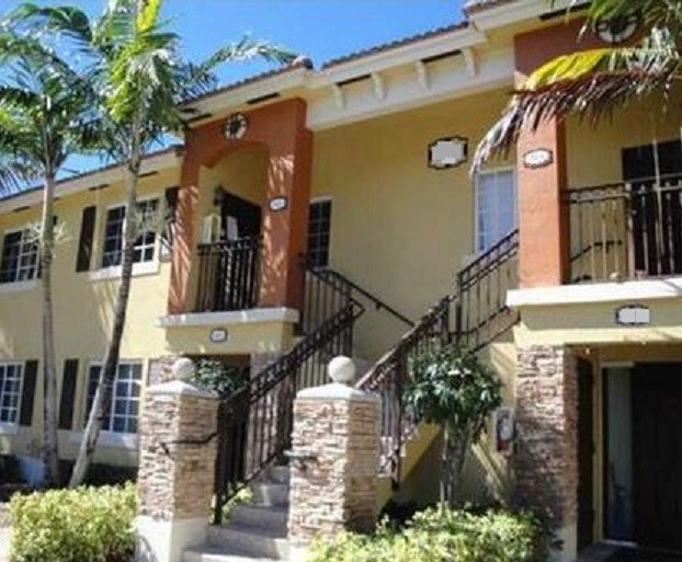 3395 NE 9th St in Homestead, FL - Building Photo