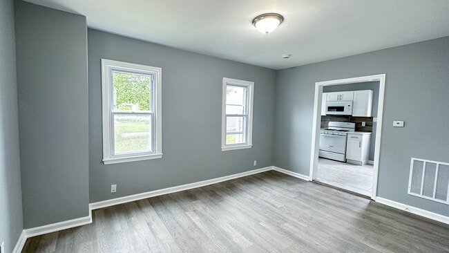 338 Broad St in Elmer, NJ - Building Photo - Building Photo