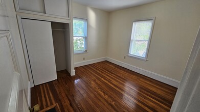 92 Wenham St, Unit 3 in Boston, MA - Building Photo - Building Photo