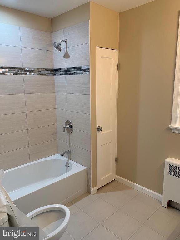 1017 N York Rd in Willow Grove, PA - Building Photo - Building Photo