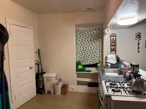 4716 Cedar Ave in Philadelphia, PA - Building Photo - Building Photo