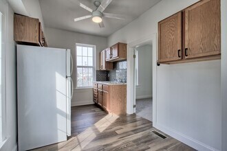 237 S Fillmore St in Edwardsville, IL - Building Photo - Building Photo