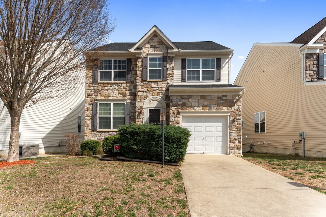 15622 Gilpin Mews Ln in Brandywine, MD - Building Photo