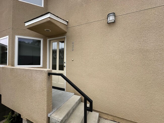 property at 432 Main St