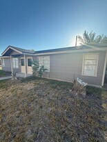 135 Fannin St in Corpus Christi, TX - Building Photo