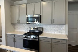 1765 Aspen River Ln in Apex, NC - Building Photo - Building Photo