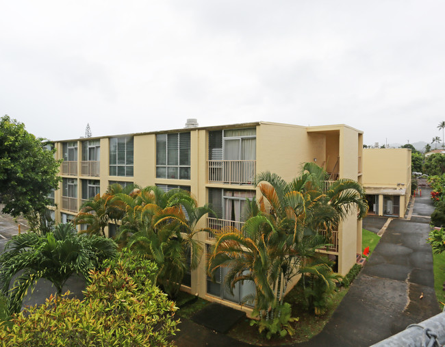 Manai Hale in Kaneohe, HI - Building Photo - Building Photo