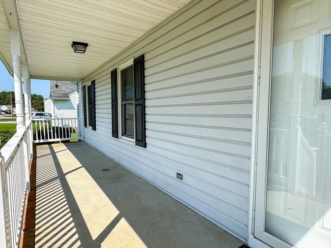 4308 Boxwood Dr in Prince George, VA - Building Photo - Building Photo