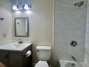 10670 Norton Dr in Houston, TX - Building Photo - Building Photo
