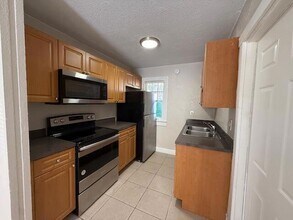 400 Metcalf Ct in West Palm Beach, FL - Building Photo - Building Photo