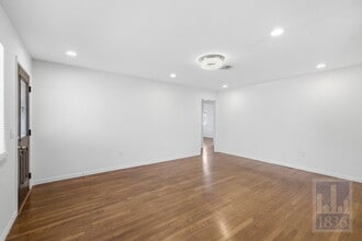 4405 Terrilance Dr in Austin, TX - Building Photo - Building Photo