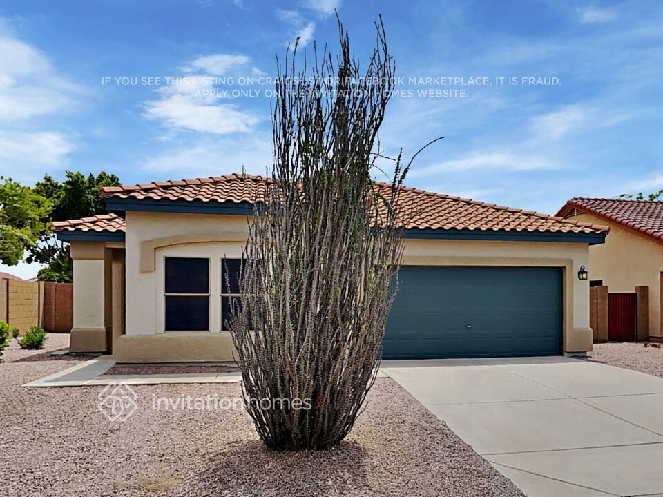 10643 E Bramble Ave in Mesa, AZ - Building Photo