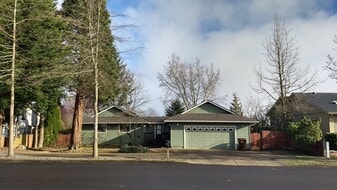 1625 NW 31st Ave in Camas, WA - Building Photo