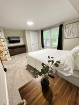 4 Derusha Ln, Unit 1 in Brewer, ME - Building Photo
