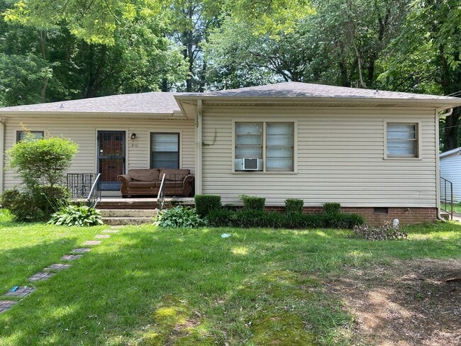 532 Arlington Ave