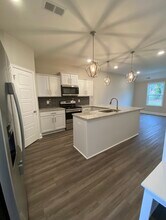1036 Glenkirk Dr in Clarksville, TN - Building Photo - Building Photo