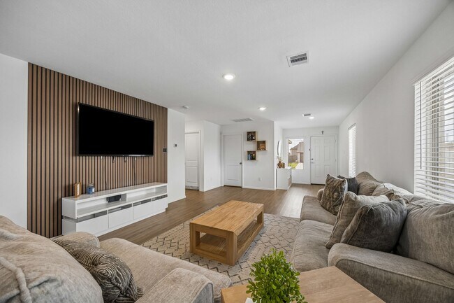 property at 26810 Cenzontle Dr