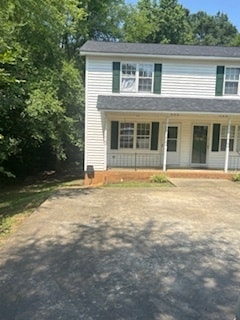 property at 729 Treasure Dr SW