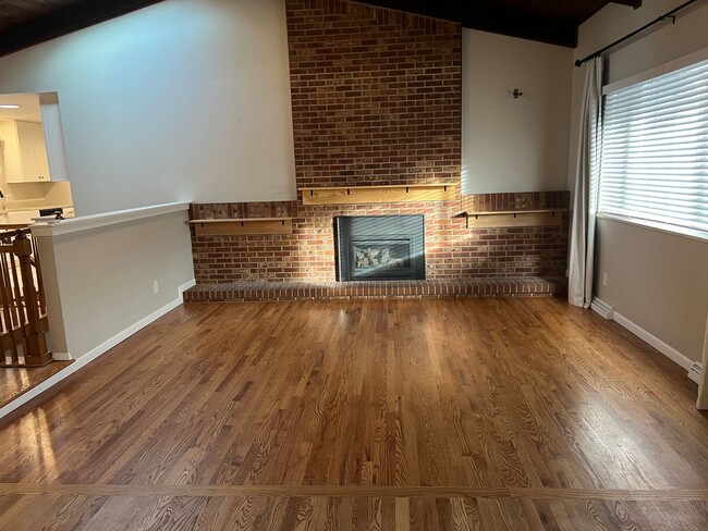 1306 Whitehouse Dr in Colorado Springs, CO - Building Photo - Building Photo
