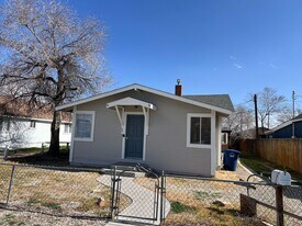 27 E Park St in Fallon, NV - Building Photo