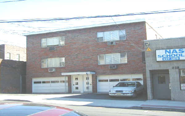 230-232 Anderson Ave in Fairview, NJ - Building Photo