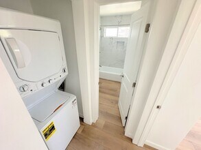 14410-14416 Magnolia Blvd in Los Angeles, CA - Building Photo - Building Photo