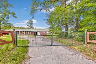 27311 Kingport Dr in Splendora, TX - Building Photo