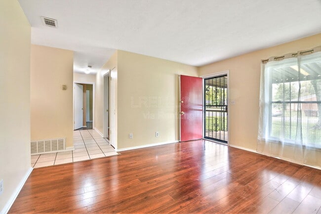 5409 Ailanthus Trail in Louisville, KY - Building Photo - Building Photo